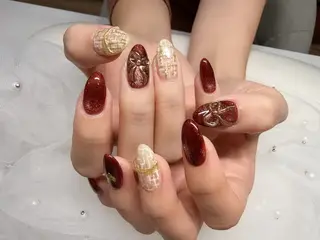 ネイル Fairyフェアリーネイルサロン所属・シズ セキのネイルデザイン