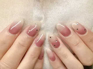 ネイル ECLAT エクラ所属・寺山 千鶴のネイルデザイン