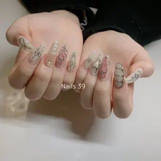ネイル Nails 39のネイルデザイン