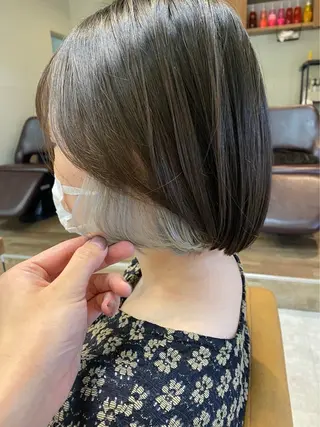 カラー 近田 小桜のヘアスタイル