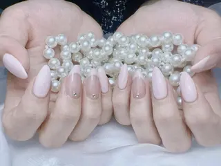 ネイル Hanya 🌈のネイルデザイン