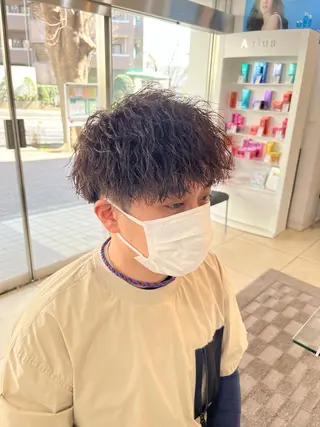 ショート パーマ メンズ 韓国風メンズ/毛流れ ヘアなら須田龍世のヘアスタイル