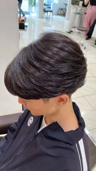 ショート パーマ メンズ 【メンズパーマ✨️ フェザーパーマ】岩城のヘアスタイル