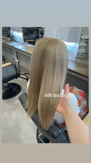 カラー YUE(ユエ)☁️ アユナのヘアスタイル