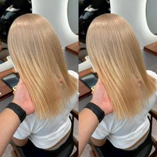 ロング カラー 🎨立川ブリーチ/ moc🍀shuriのヘアスタイル