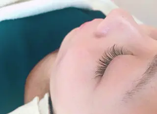 マツエク・マツパ アイコレクション西岐阜店所属・水谷 江里のマツエク・マツパデザイン