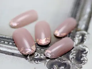 ネイル ネイルルージュ所属・ネイル ルージュのネイルデザイン