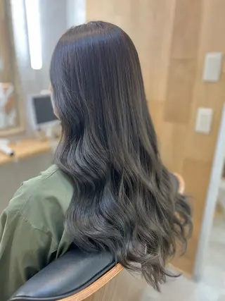 ロング カラー 多賀 順平のヘアスタイル