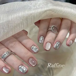 ネイル RAFFINE 月🦋🩵のネイルデザイン