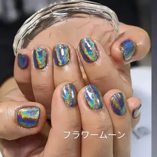 ネイル フラワー ムーンのネイルデザイン