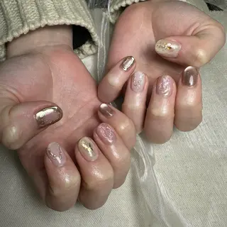 ネイル repos~ルポ~所属・里見 麗のネイルデザイン