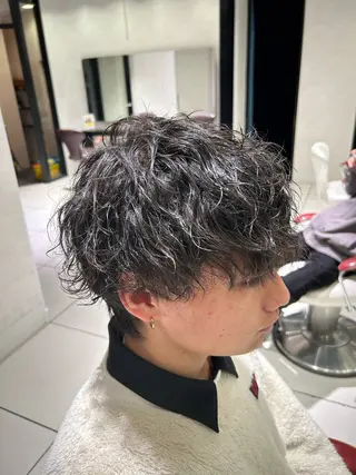 ミディアム パーマ 小沼 正悟のヘアスタイル