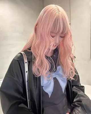 ロング PELE 梅田 ANNEX 大阪梅田茶屋町店 ダブルカラー/ブリーチ/ハイトーン【ペレ】所属・梅田/ハイトーン/ Juriのヘアスタイル