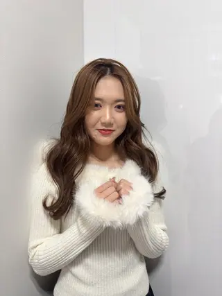 ロング eMu中央駅店 【⠀エミュ   】所属・eMu透明感カラー 🪄◝✩🫧yukiのヘアスタイル