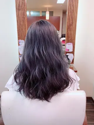 ロング カラー 加藤 瑠美のヘアスタイル