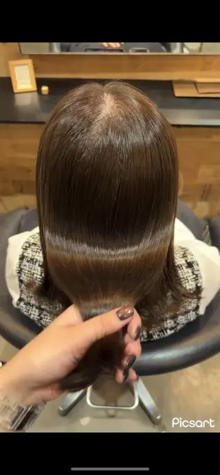 セミロング パーマ moeka/札幌/ 透明感カラーのヘアスタイル