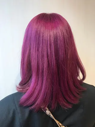 セミロング カラー Optima Hair【オプティマヘアー】所属・松田 類生のヘアスタイル