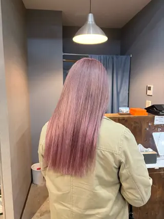 カラー Trip 香椎所属・Trip/ AYUのヘアスタイル