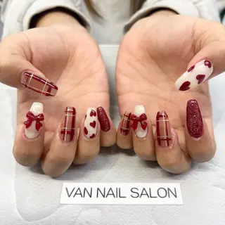ネイル VANNAILSALON 海老名店所属・VANNAIL 海老名店のネイルデザイン