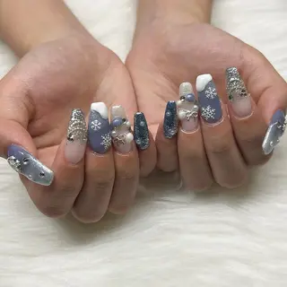 ネイル ネイルサロン Feel円町店のネイルデザイン