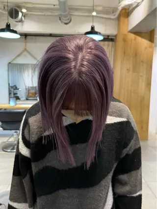 ショート カラー ミルクティー× グレージュMOMOのヘアスタイル