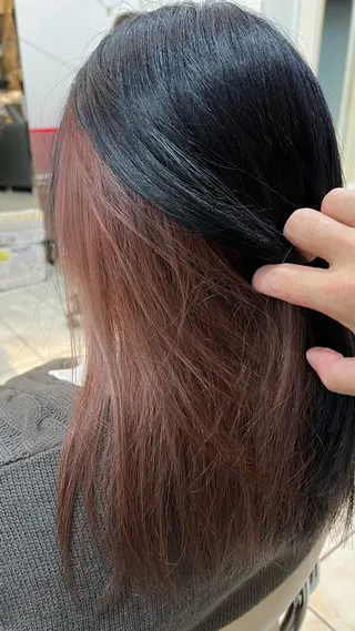 セミロング 艶髪職人 山本隼正のヘアスタイル