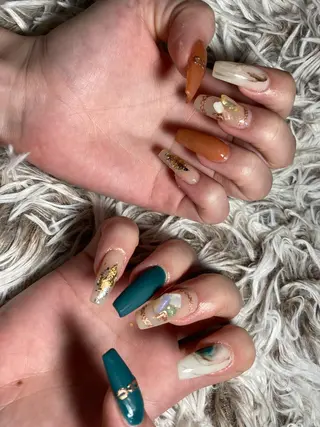 ロング ネイル ✴︎ Delightのネイルデザイン