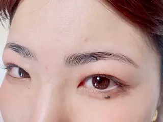 アイブロウ private salon eyes所属・EYES YUNのマツエク・マツパデザイン