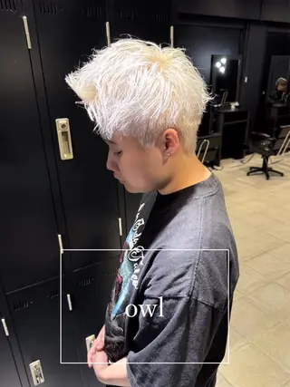 ショート カラー メンズ メンズ専門 美容師✨ アメ村 堀江颯瑛のヘアスタイル