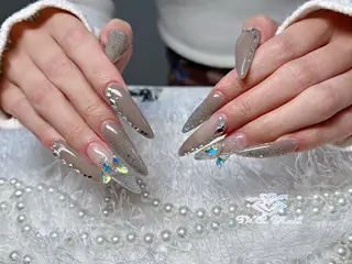 ネイル Di'a nail ネイルサロンのネイルデザイン