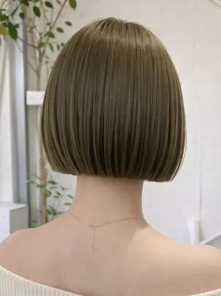 ショート 角岡 真帆のヘアスタイル