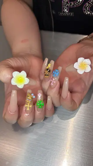 ネイル 👽個性派ネイル🎀 komachiのマツエク・マツパデザイン