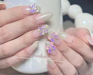 ロング R NAILSALONのネイルデザイン