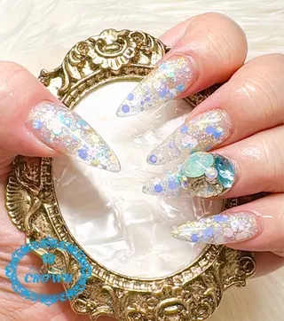 ネイル CROWN プライベートサロンのネイルデザイン