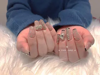 ネイル MOA NAIL所属・MoaNail🫶 Yoshiのネイルデザイン