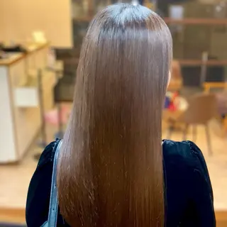 ロング YELLOW CORN 金沢文庫所属・【金沢文庫4分】髪質 改善/縮毛矯正アラタのヘアスタイル