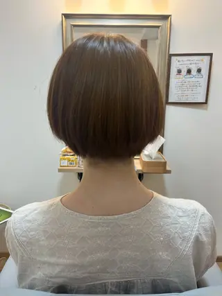 ショート MoMO北三条駅 ꕤ︎︎·͜·さとうのヘアスタイル