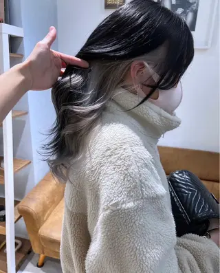 ロング 脱白髪染め/ 髪質改善/ハクのヘアスタイル