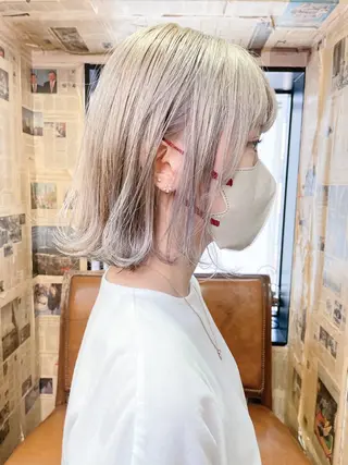ミディアム カラー Chic シックのヘアスタイル