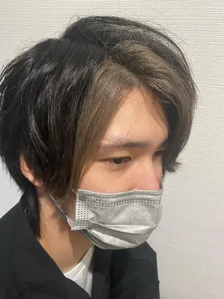 カラー メンズ Linda　Hiro所属・坂下 麻梨奈のヘアスタイル