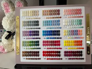 ネイル Z.Nail レイのネイルデザイン