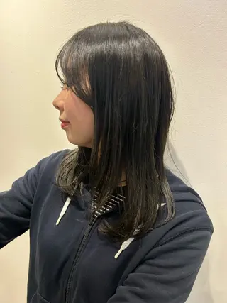 ミディアム カラー 田中 遥陽のヘアスタイル