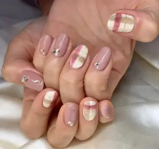 ネイル マツエク・マツパ アイブロウ Nail&eye Belire 新宿のネイルデザイン