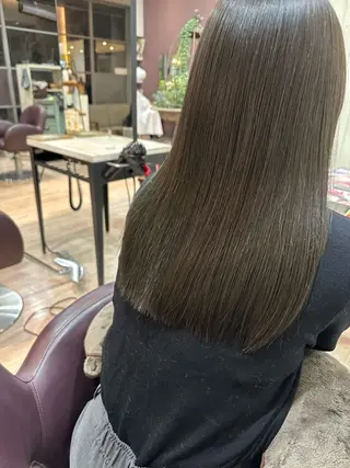 セミロング ツヤ髪質改善 💜れいな💜のヘアスタイル