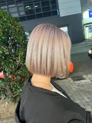 ショート カラー マンツーマン女性 美容師 奏のヘアスタイル