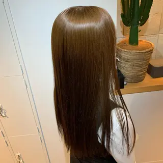 ロング カラー newi TATSUのヘアスタイル
