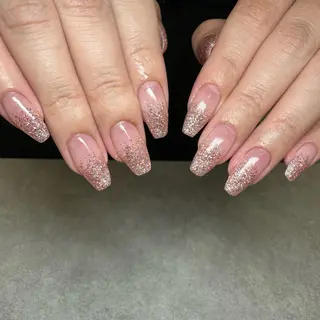 ネイル Nailist Amiのネイルデザイン