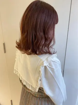 ミディアム カラー GOODDAY ヘアサロンのヘアスタイル
