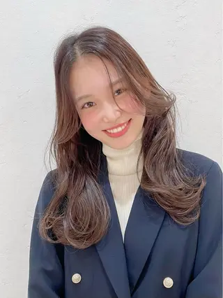 ロング 🌹ハッシュカット、 レイヤー韓国ヘア🌹のヘアスタイル