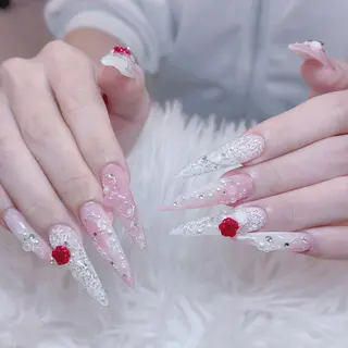 ネイル ミン ゴテゴテネイルのネイルデザイン